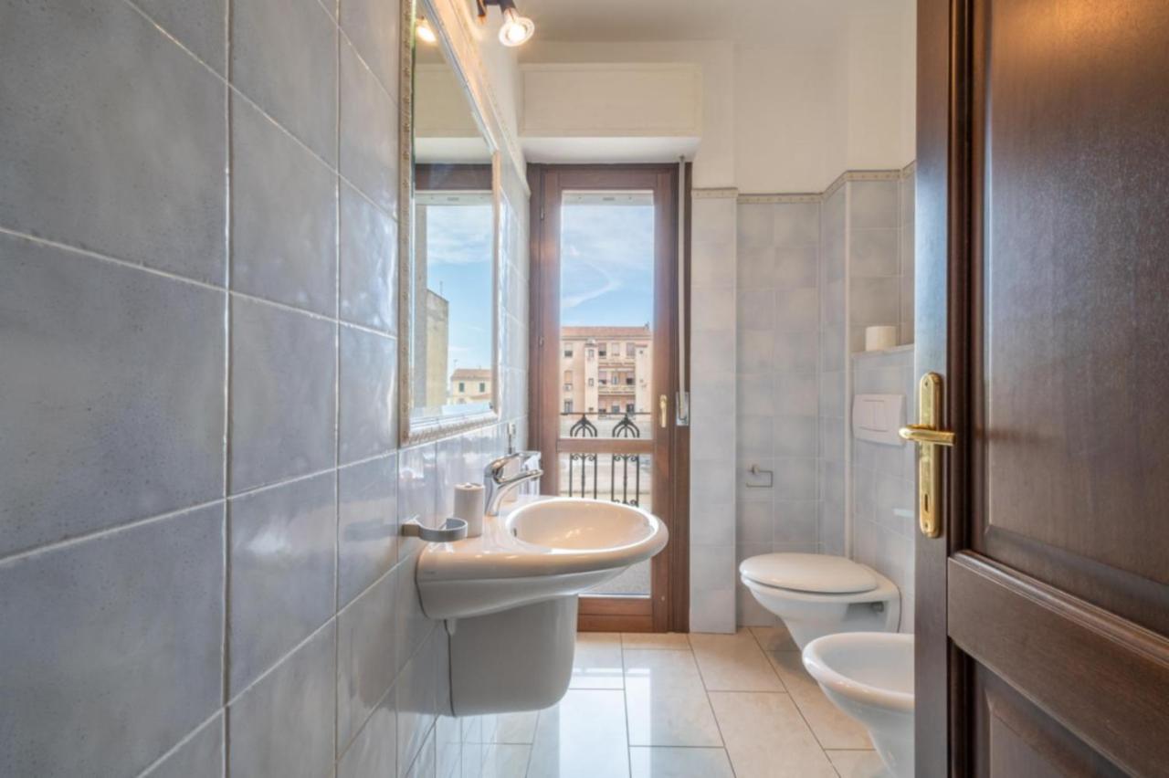 Dimoras Ampio Appartamento Centrocitta Olbia Bagian luar foto