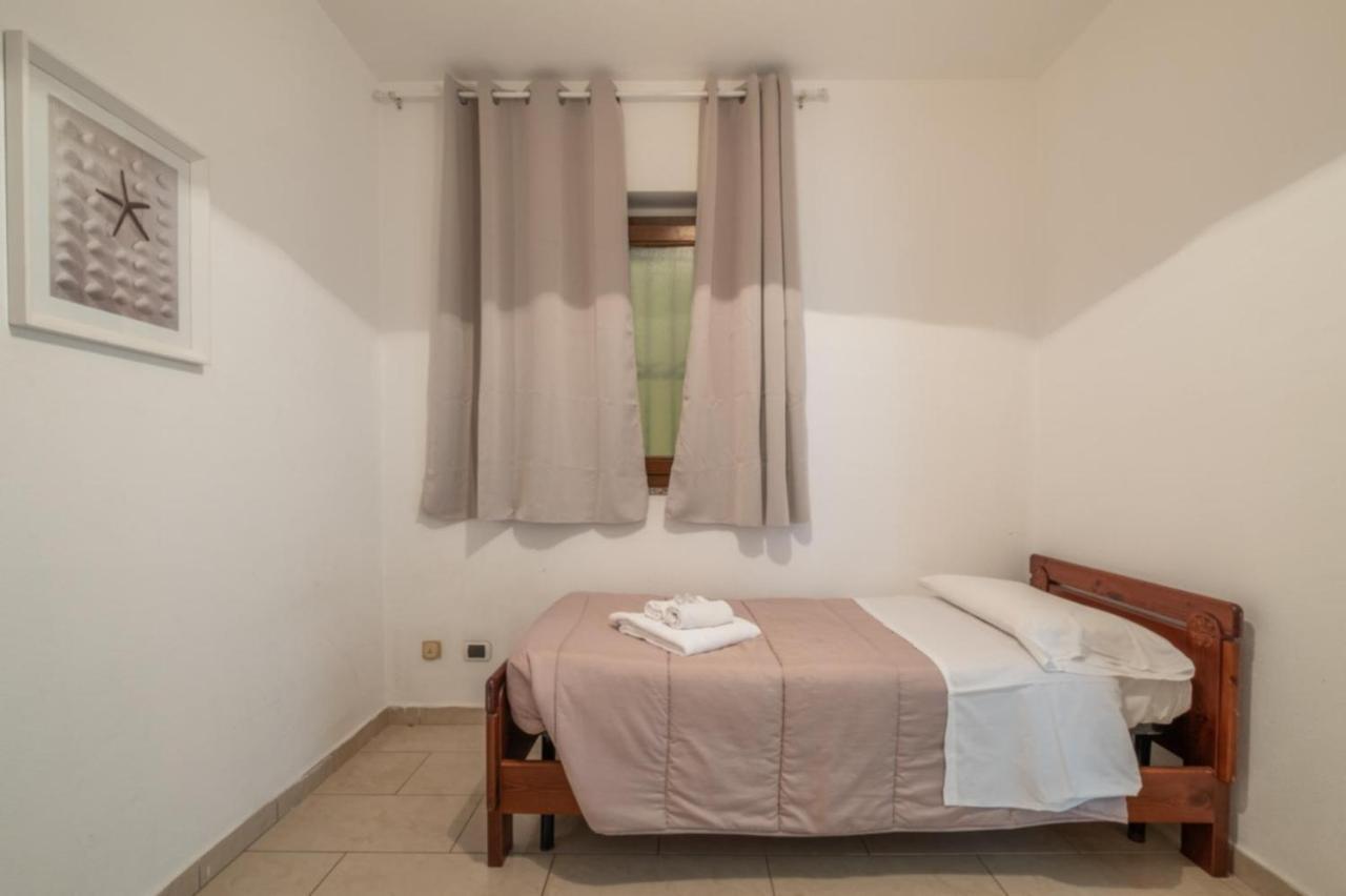 Dimoras Ampio Appartamento Centrocitta Olbia Bagian luar foto