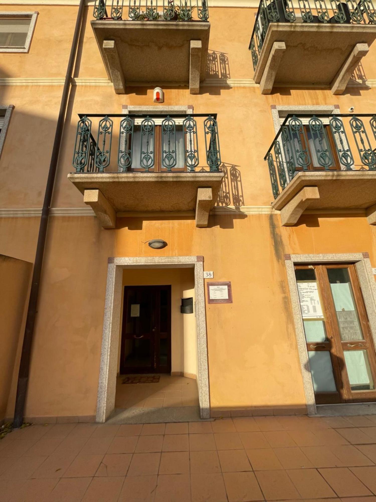 Dimoras Ampio Appartamento Centrocitta Olbia Bagian luar foto